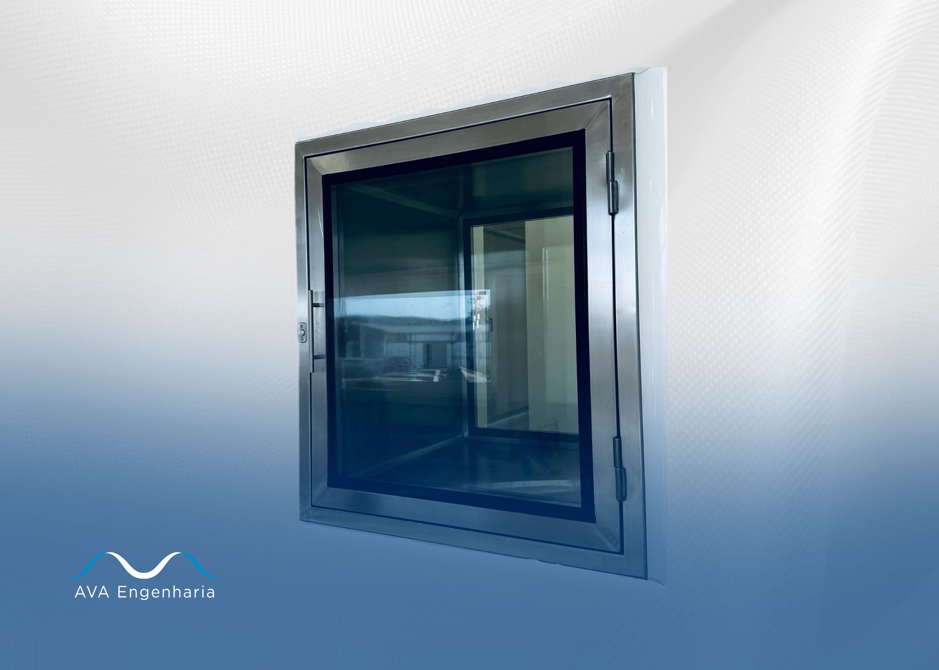 Barreiras Inteligentes: Como Pass-Throughs e Air Showers de Alta Tecnologia Blindam sua Sala Limpa
